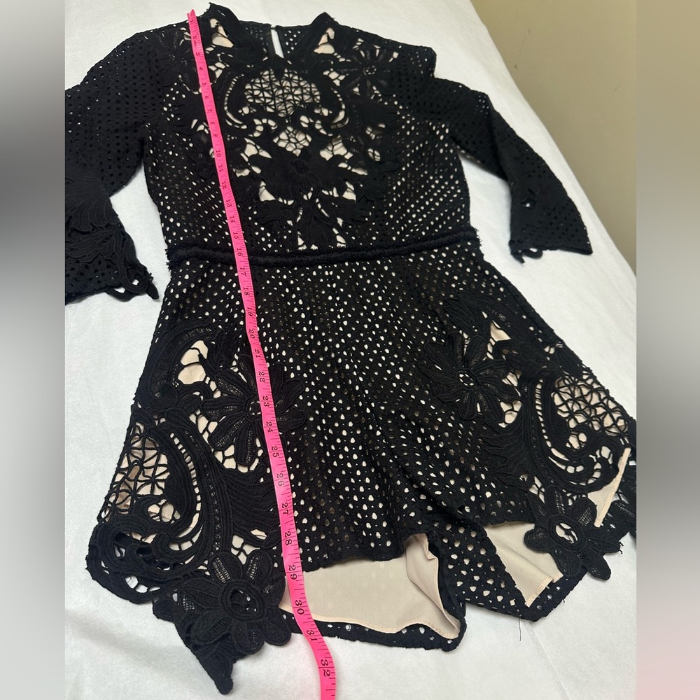 Saylor Lace Romper 🌻 - Picture 6 of 11